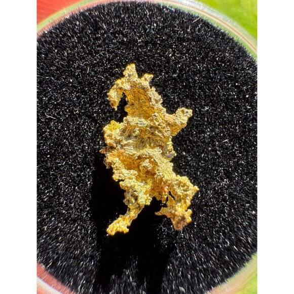 California Gold Crystal - 0.40 grams - Picture 5 of 5